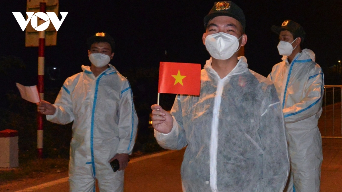 Largest COVID-19 hotspot in Hai Duong ends social distancing from March 3